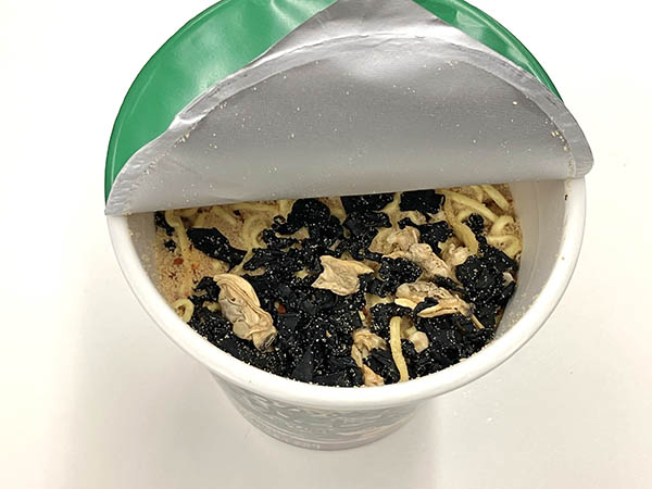 The Best Value Shio Ramen
Recommended Cup Ramen in Japan
Wakame & Clam Broth Shio Ramen