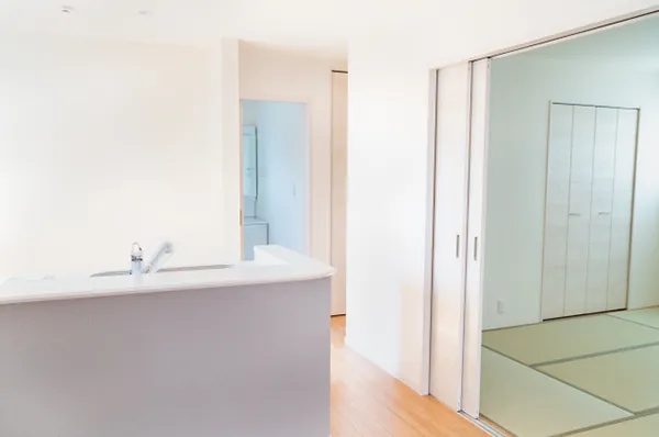 Average Initial Costs for Renting an Apartment in Japan